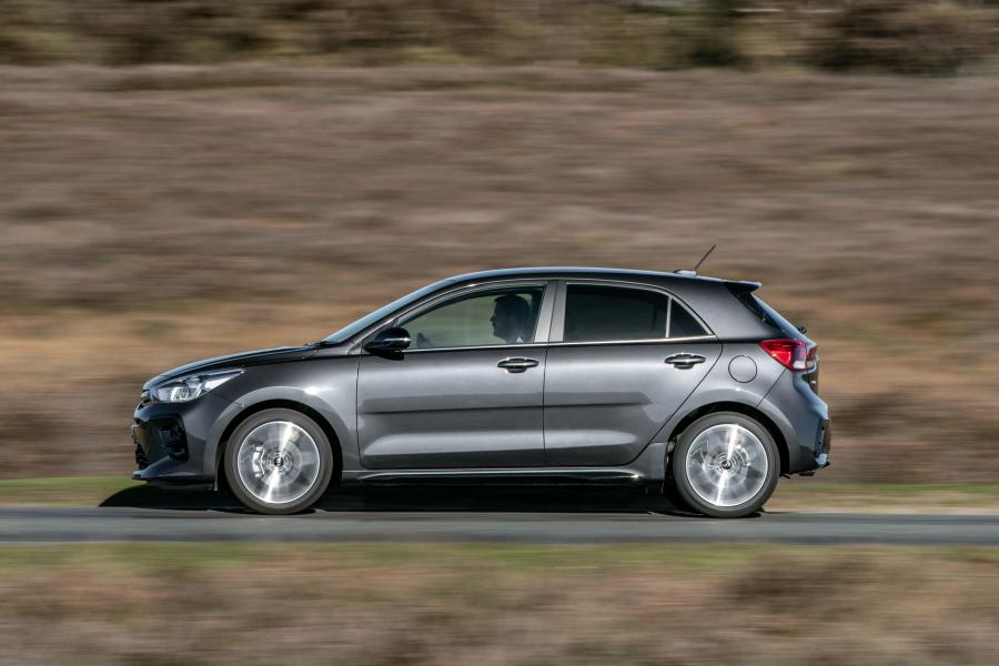  Kia Rio GT-Line (YB) 2018 года  (UK) (фото 19 из 27)